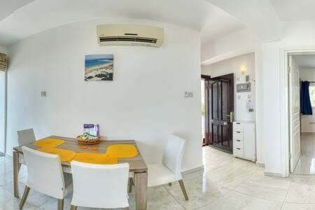 Joya Cyprus Mandarin Penthouse Lux Apartment Agios Nikolaos  外观 照片